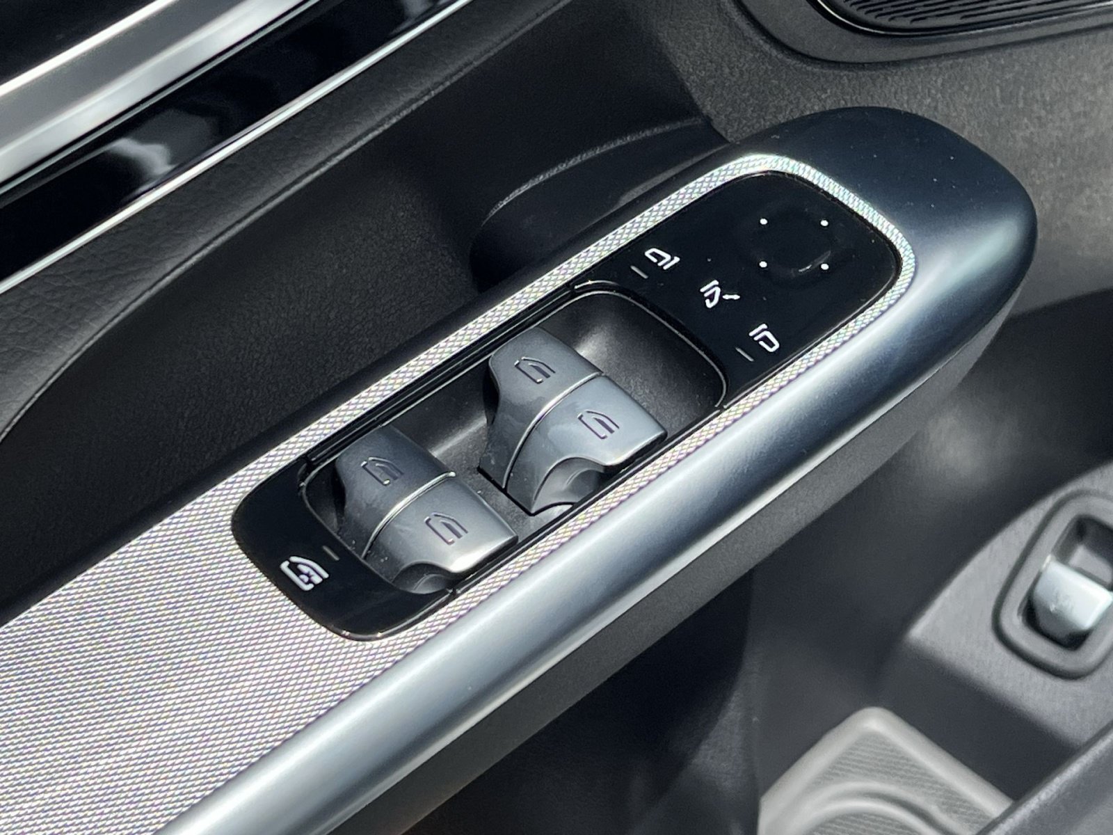 Certified 2026 Mercedes-Benz GLC 300 4MATIC image 20