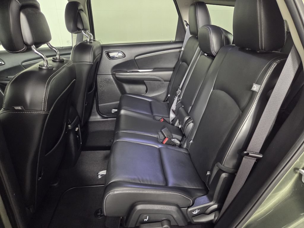 Used 2018 Dodge Journey Crossroad FWD image 22