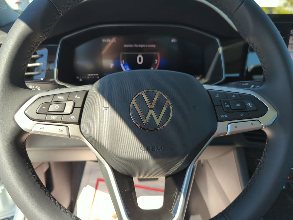 New 2026 Volkswagen Jetta SE FWD image 39