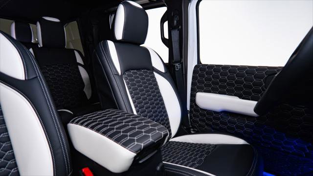 Used 2025 Jeep Gladiator Sport AWD/4WD image 40