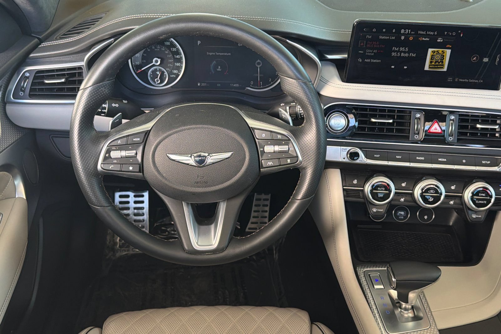 Used 2023 Genesis G70 3.3T w/ Sport Prestige Package RWD image 16