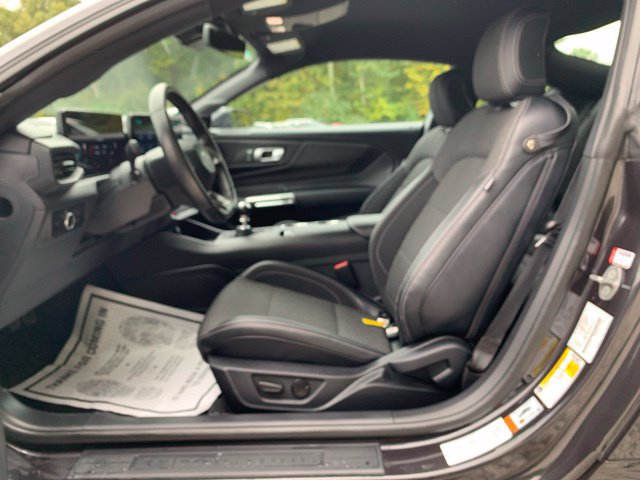 Used 2024 Ford Mustang GT RWD image 34