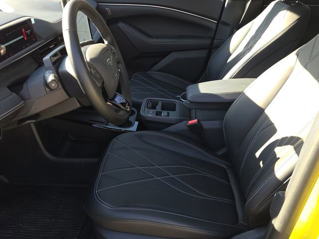 Certified 2025 Ford Mustang Mach-E Select w/ Comfort Package Lite image 17