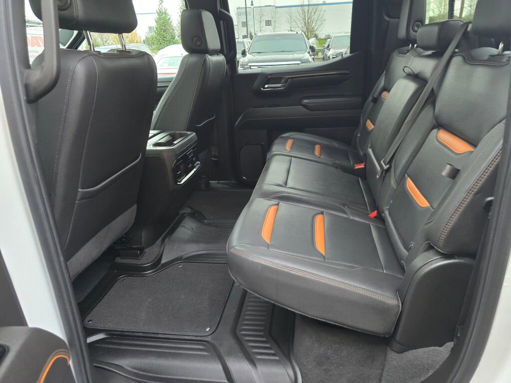 Used 2022 GMC Sierra 1500 AT4 w/ AT4 Premium Package image 22