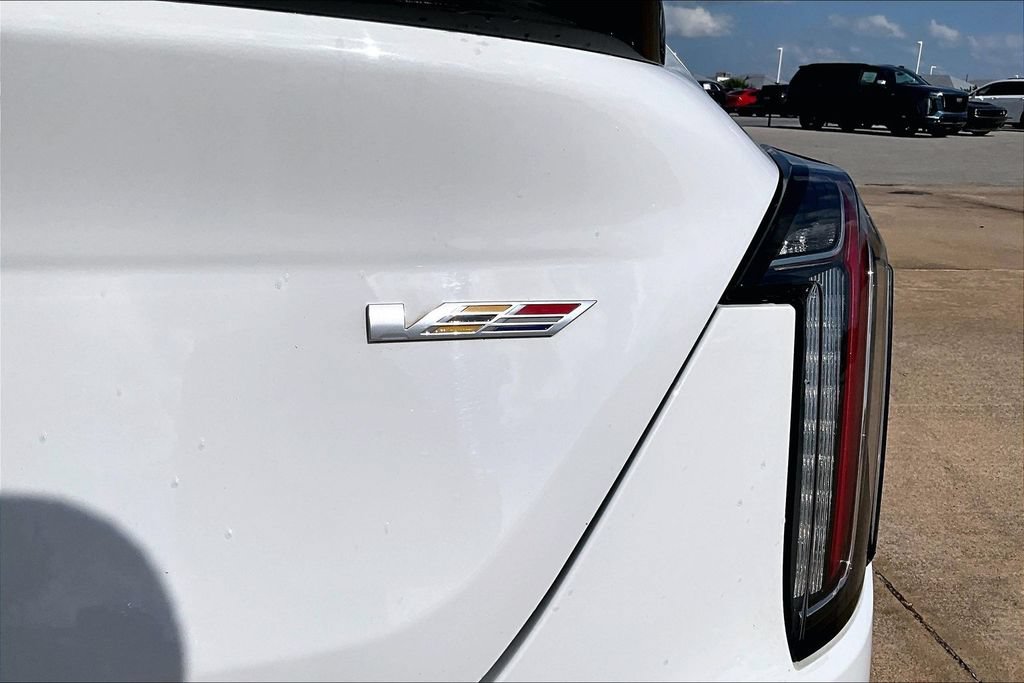 Used 2022 Cadillac CT4 V Blackwing w/ Driver Assist Package RWD image 31