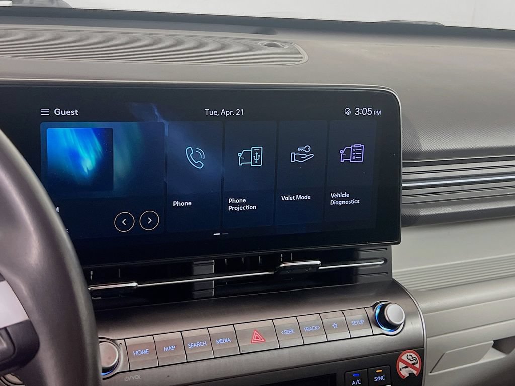 Used 2025 Hyundai Kona SEL AWD/4WD image 15