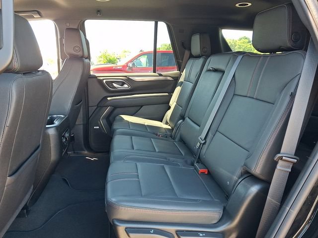 Used 2024 Chevrolet Tahoe RST AWD/4WD image 16
