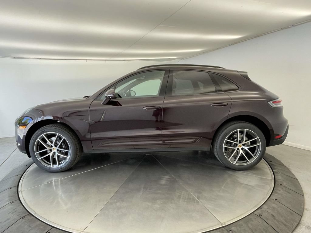 New 2026 Porsche Macan AWD/4WD image 2