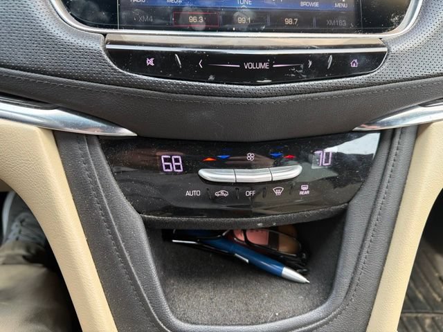 Used 2017 Cadillac XT5 FWD image 8
