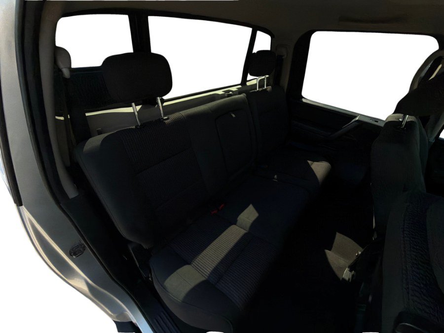 Used 2011 Nissan Titan SV w/ SV Premium Utility Pkg RWD image 17