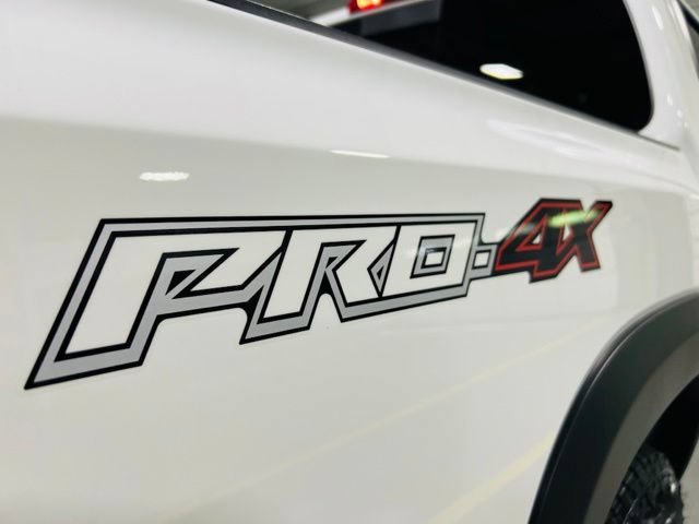 New 2026 Nissan Frontier PRO-4X w/ Pro-4x Convenience Package AWD/4WD image 19