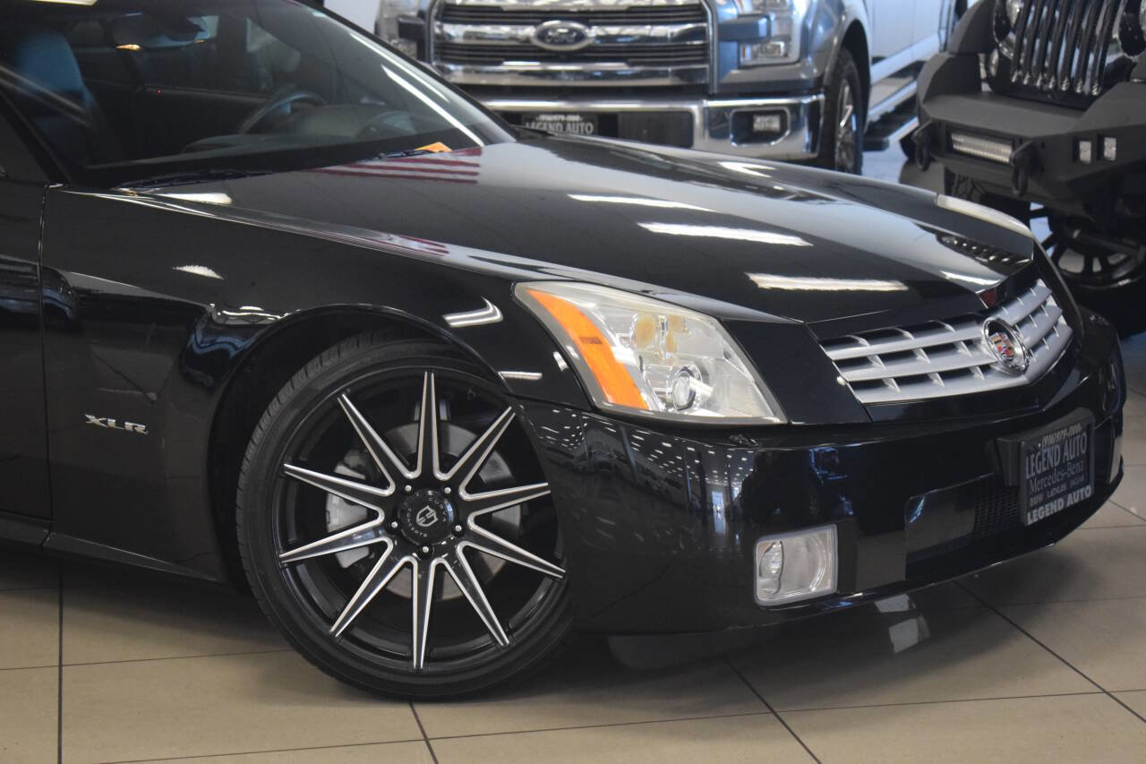 Used 2005 Cadillac XLR Base 2dr Roadster image 3