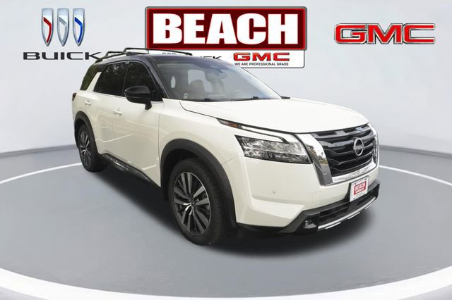 Used 2022 Nissan Pathfinder Platinum w/ Cargo Package