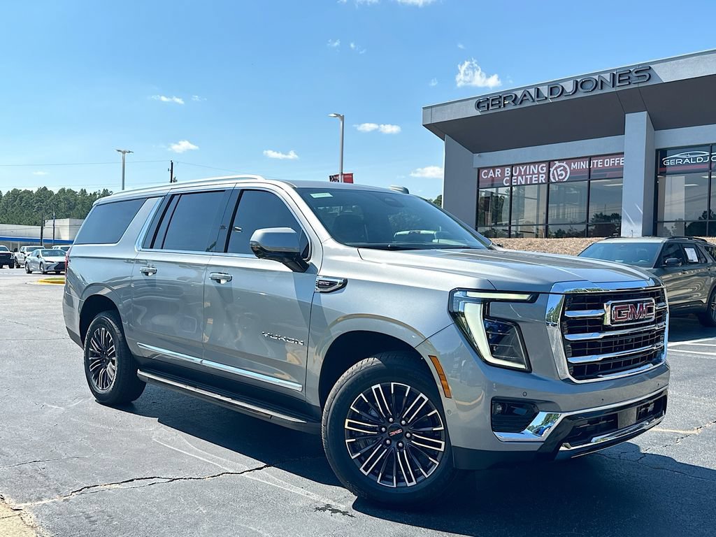 Used 2025 GMC Yukon XL Elevation RWD image 1