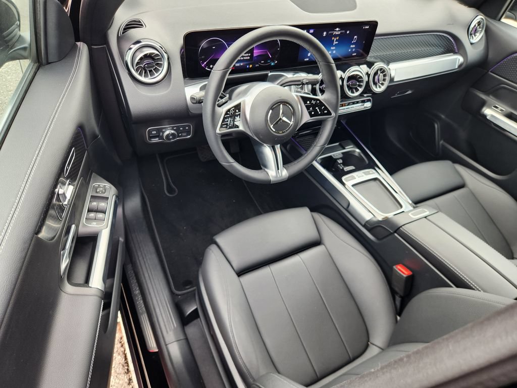 Certified 2025 Mercedes-Benz GLB 250 4MATIC image 14
