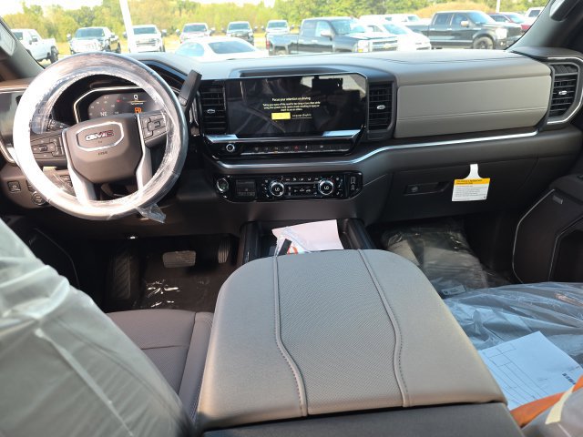 New 2026 GMC Sierra 2500 SLT w/ SLT Convenience Package AWD/4WD image 6