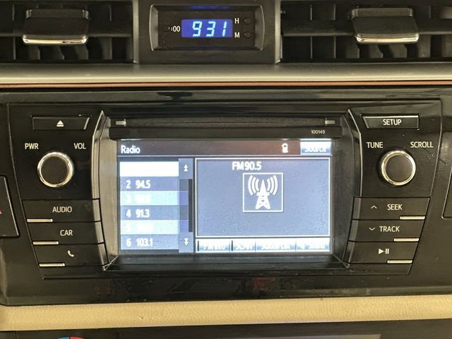 Used 2015 Toyota Corolla LE image 10