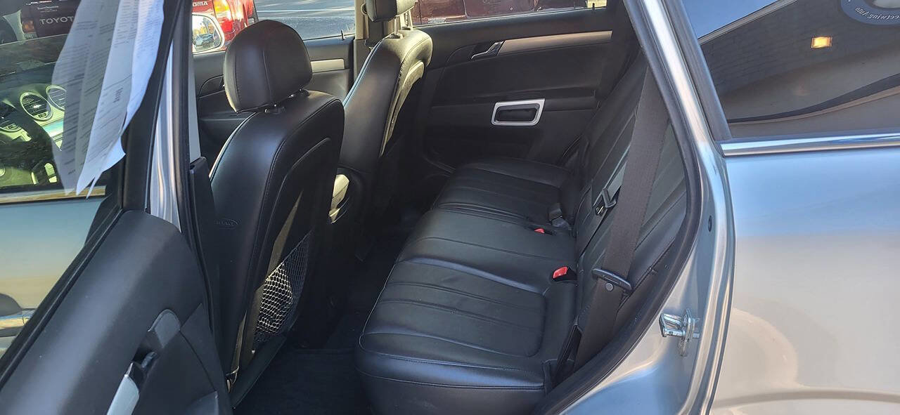 Used 2012 Chevrolet Captiva Sport LT w/ Convenience Package image 6