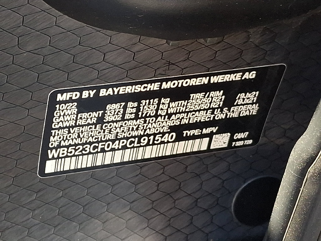 Used 2023 BMW iX xDrive50 w/ Sport Package AWD/4WD image 28