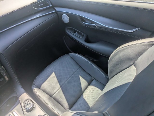 Used 2025 INFINITI QX55 Essential AWD/4WD image 18