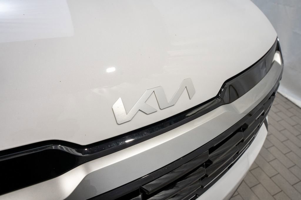 New 2026 Kia Sportage EX w/ EX Panorama Roof Package image 3