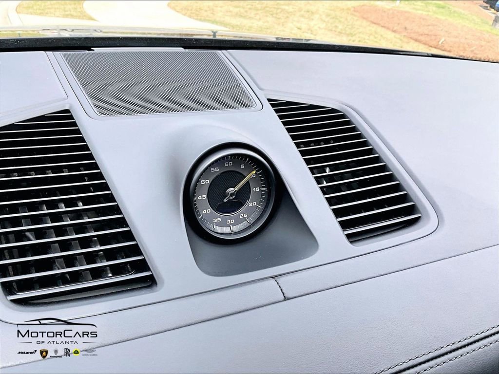 Used 2022 Porsche Cayenne Turbo GT image 32