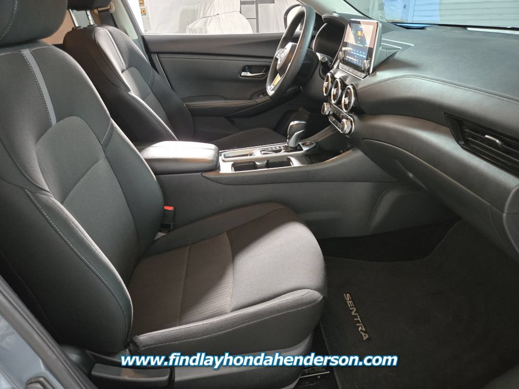 Used 2024 Nissan Sentra SV FWD image 20
