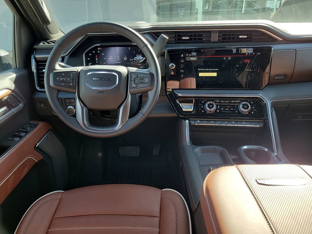 Used 2026 GMC Sierra 2500 Denali Ultimate image 9