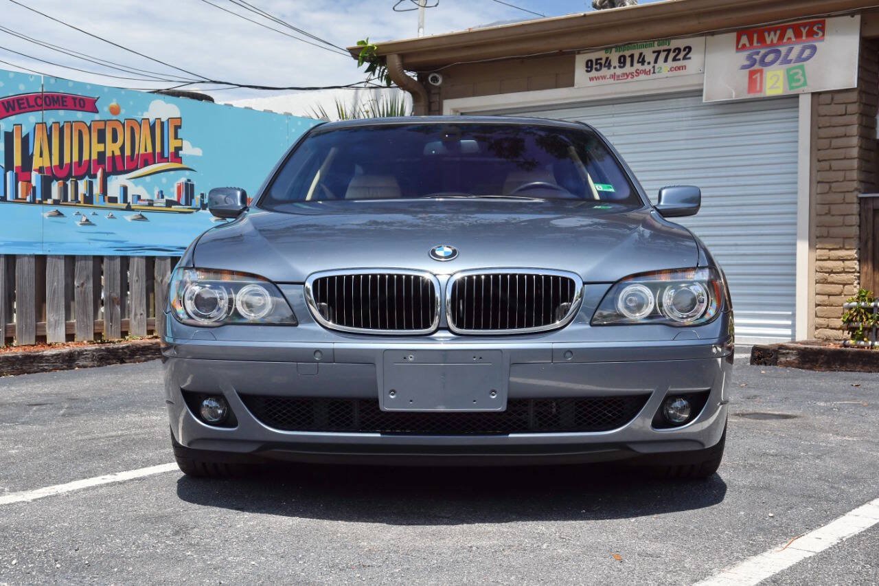 Used 2007 BMW 750i RWD image 4