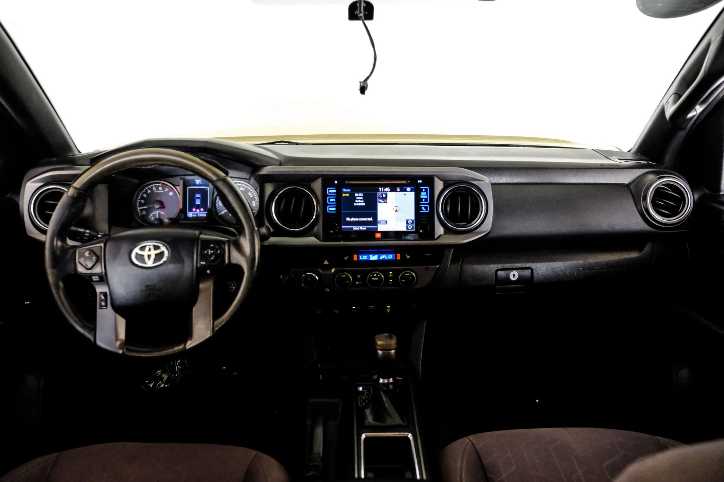 Used 2017 Toyota Tacoma TRD Off-Road image 14