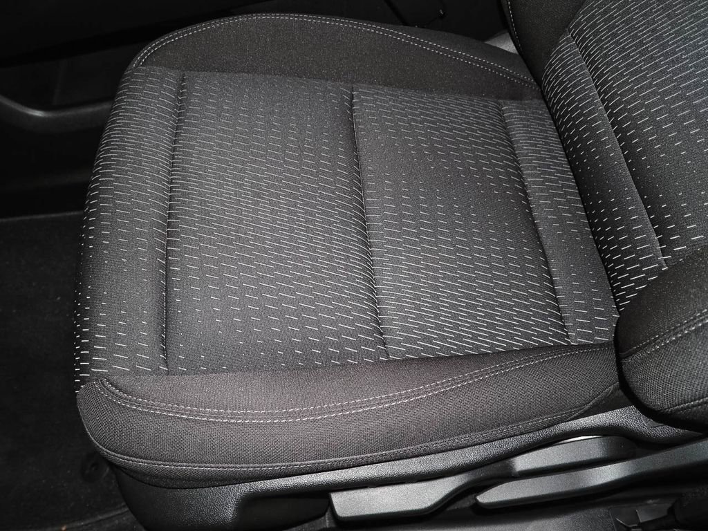 Used 2025 Chevrolet Equinox LT image 22