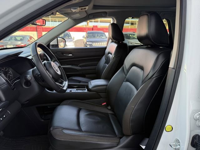Used 2024 Nissan Pathfinder SL w/ SL Premium Package image 27
