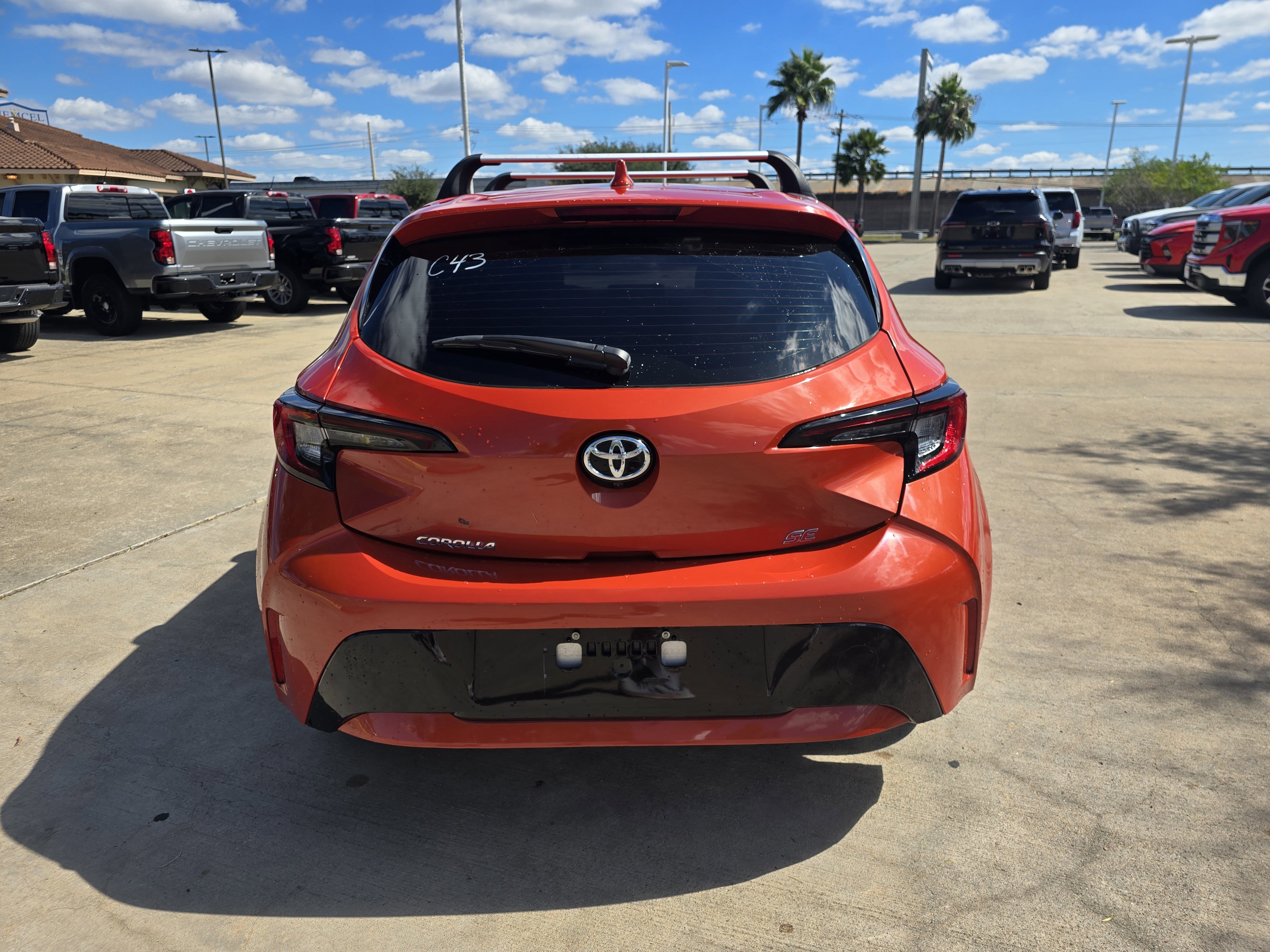 Used 2024 Toyota Corolla SE w/ SE Package image 4