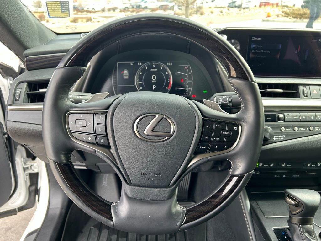 Used 2019 Lexus ES 350 350 w/ Premium Package image 11
