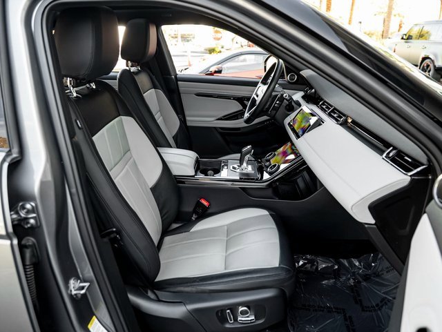 Used 2022 Land Rover Range Rover Evoque R-Dynamic SE image 27