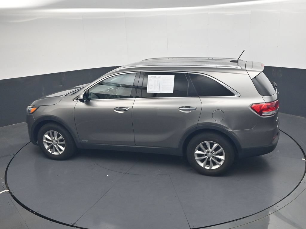 Used 2017 Kia Sorento AWD image 31