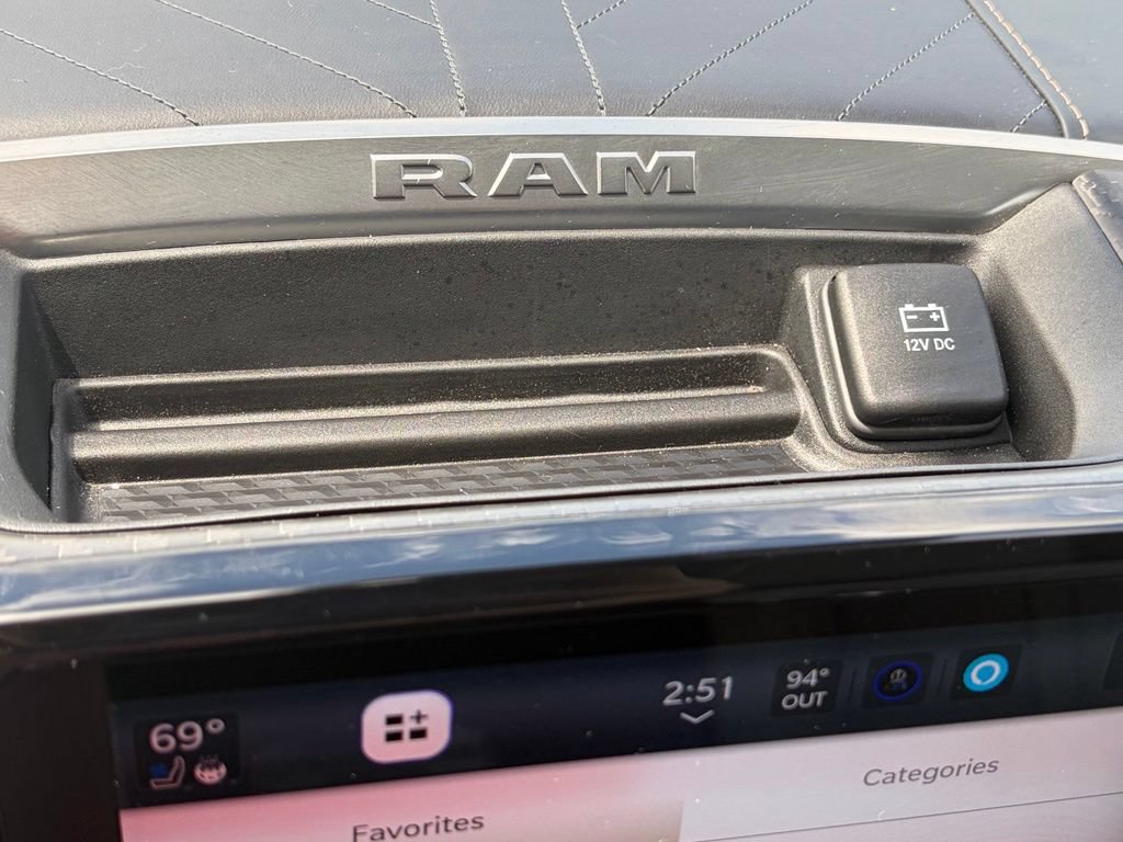 Used 2025 RAM 1500 Tungsten w/ Off Road Group AWD/4WD image 31