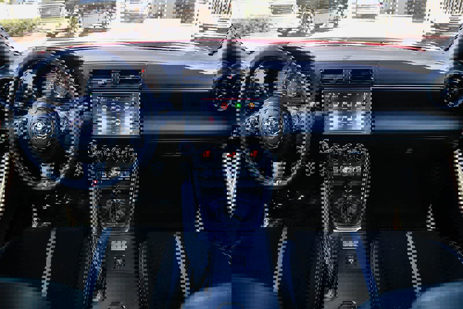 Used 2023 Toyota GR86 Premium w/ ALL Weather Mat Package (TMS) image 12