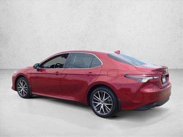 Used 2022 Toyota Camry XLE FWD image 14