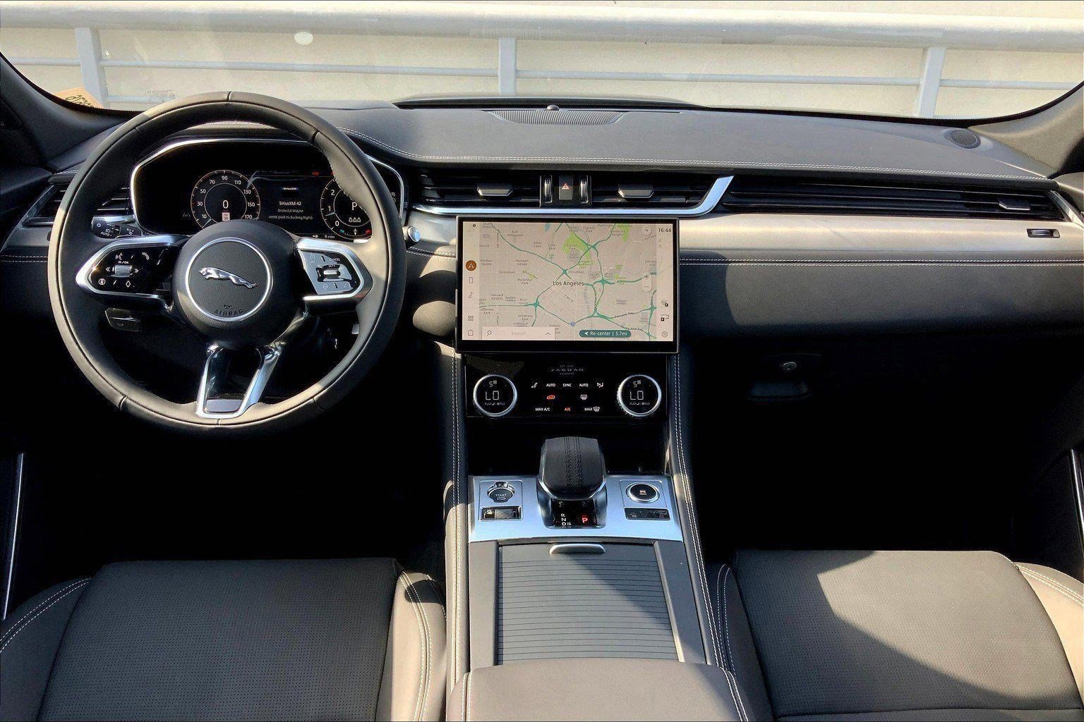New 2026 Jaguar F-PACE R-Dynamic S AWD/4WD image 8