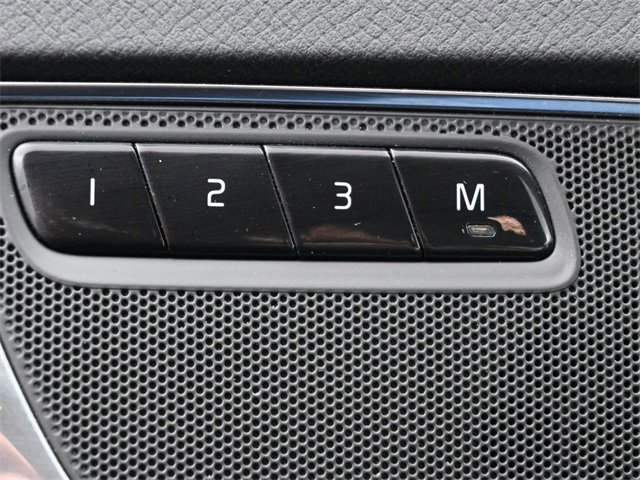 Used 2022 Volvo XC90 T6 Momentum w/ Climate Package image 30