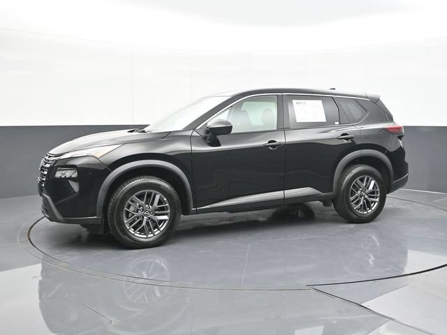 Used 2024 Nissan Rogue S AWD/4WD image 7