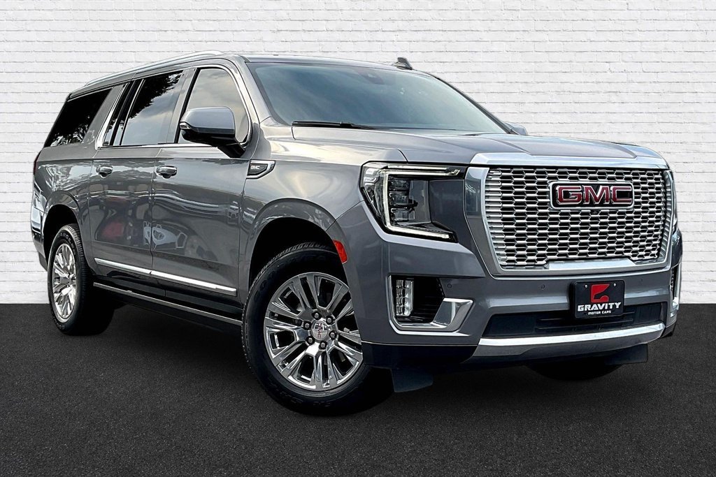 Used 2022 GMC Yukon XL Denali RWD image 3