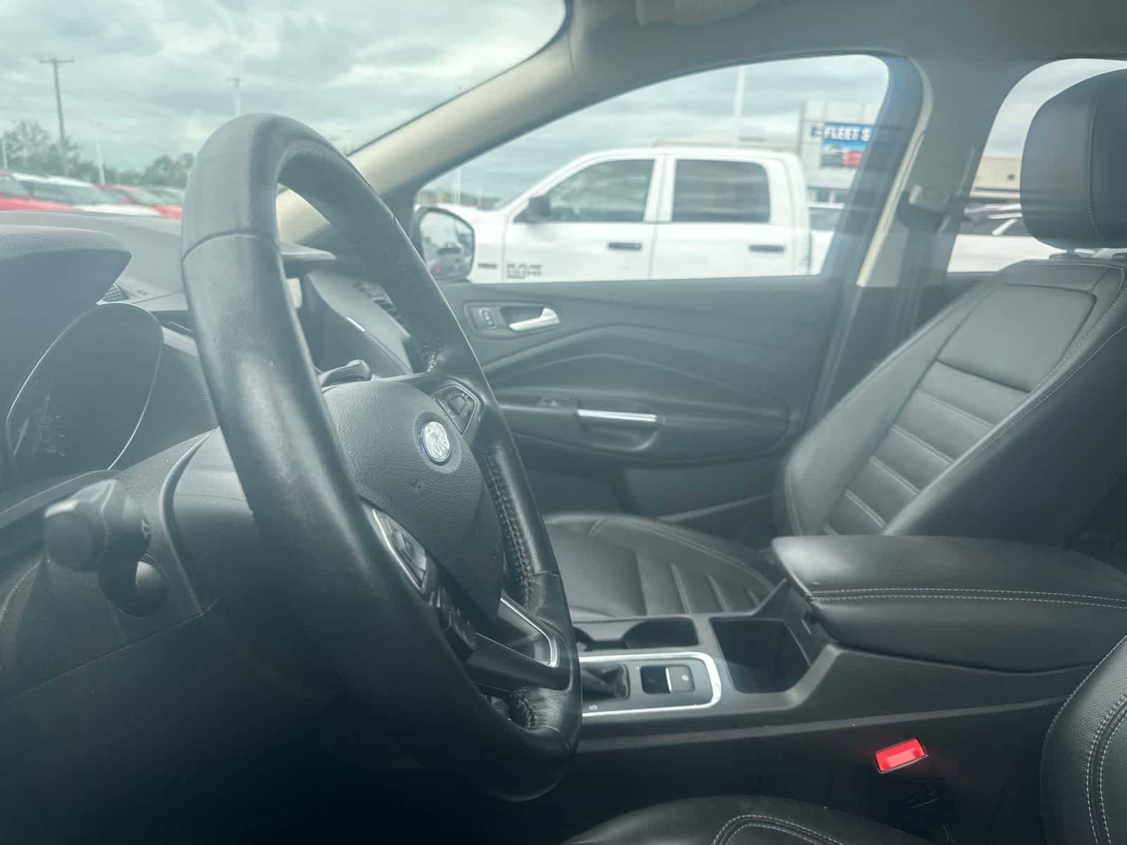 Used 2018 Ford Escape SEL FWD image 33