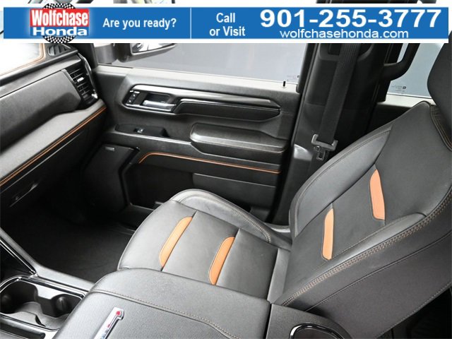 Used 2024 GMC Sierra 2500 AT4 w/ AT4 Premium Plus Package image 14