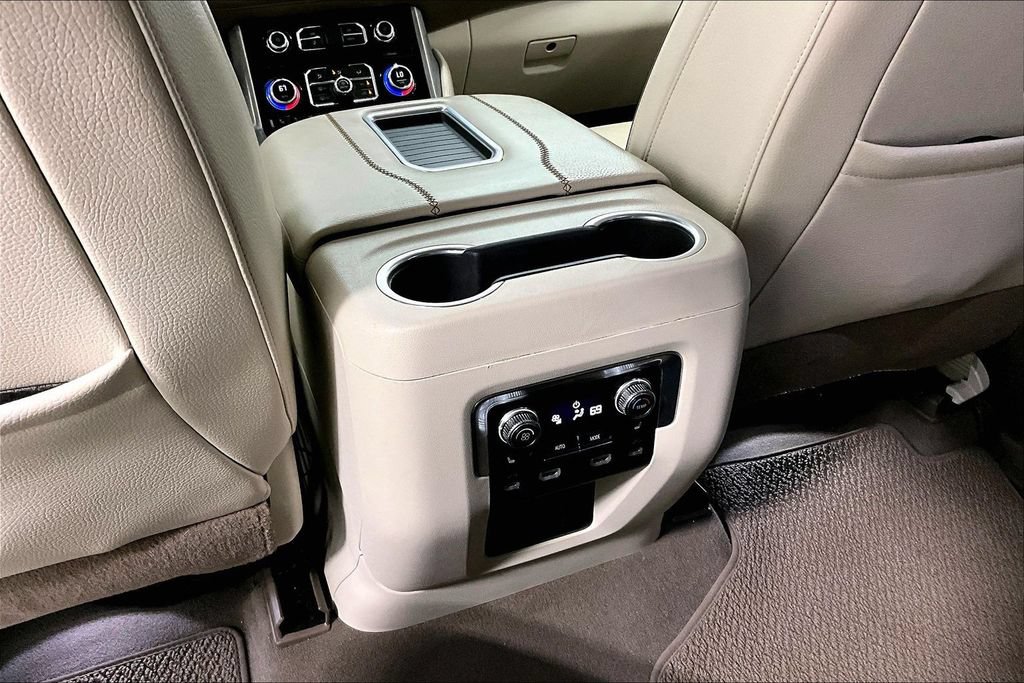 Used 2021 GMC Yukon Denali AWD/4WD image 30
