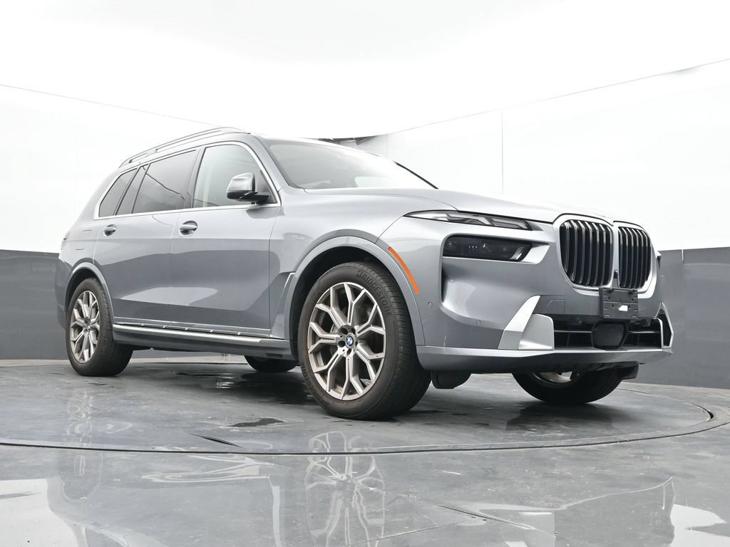 Used 2026 BMW X7 xDrive40i AWD/4WD image 34