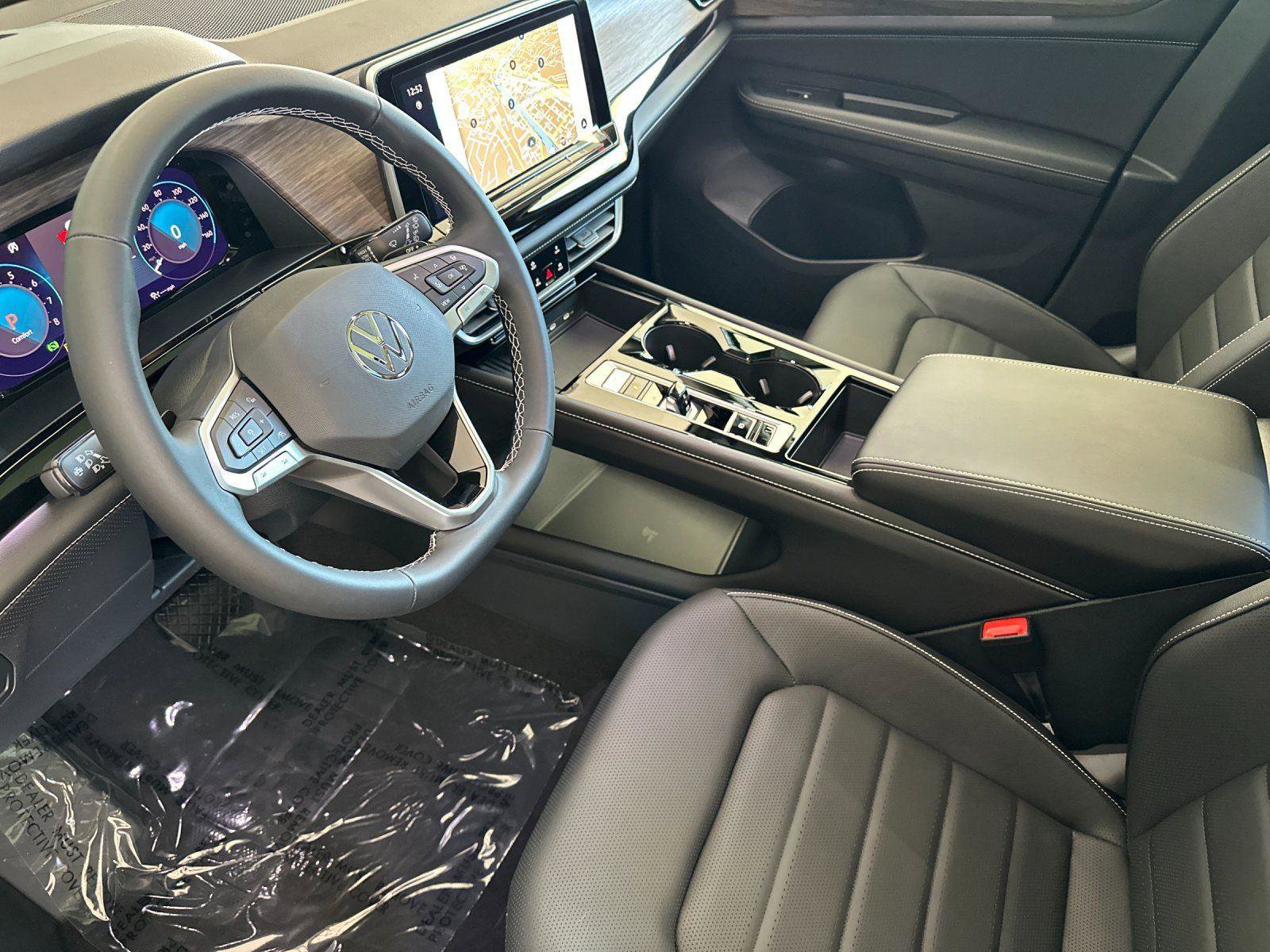 New 2026 Volkswagen Atlas SEL AWD/4WD image 9
