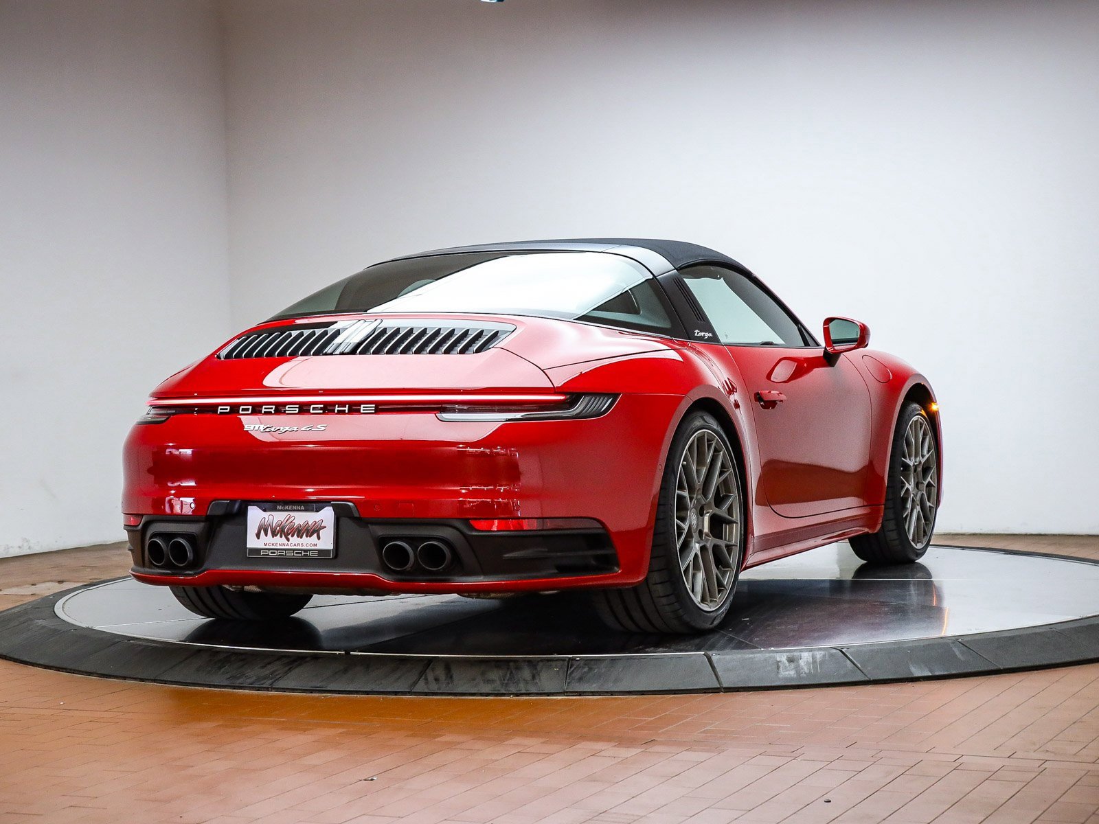 Used 2023 Porsche 911 Targa 4S image 6