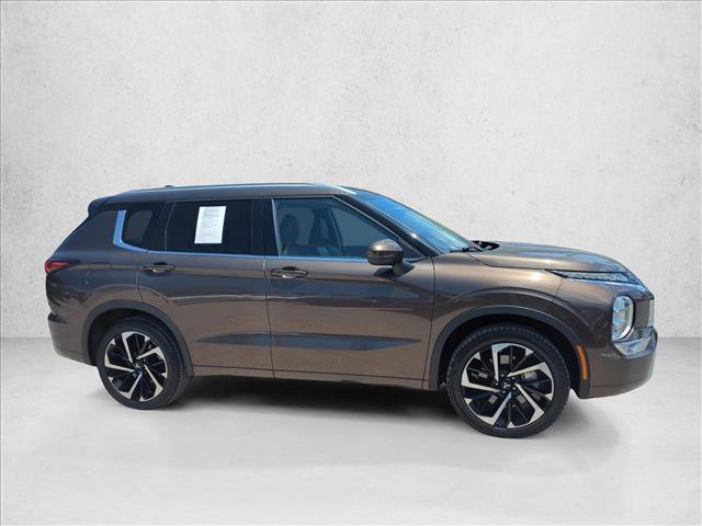 Used 2022 Mitsubishi Outlander SEL FWD image 4